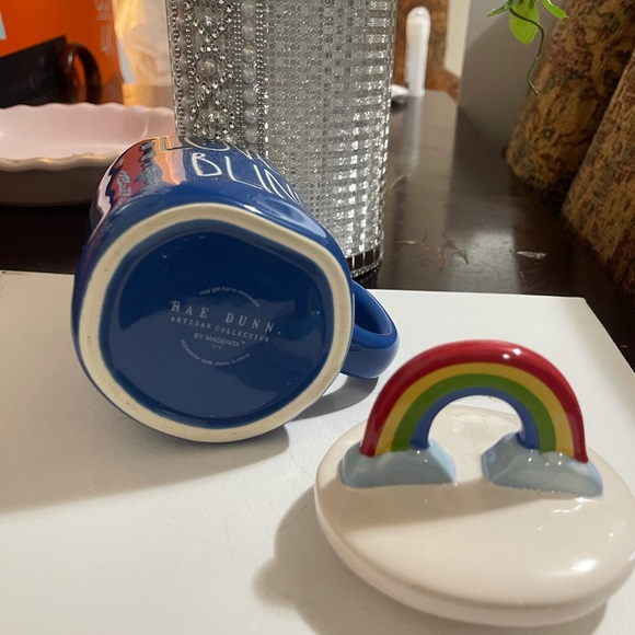 Rae dunn blue mug with topper lids love is blind - Picture 5 of 5